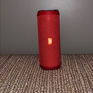 Jbl flip 4